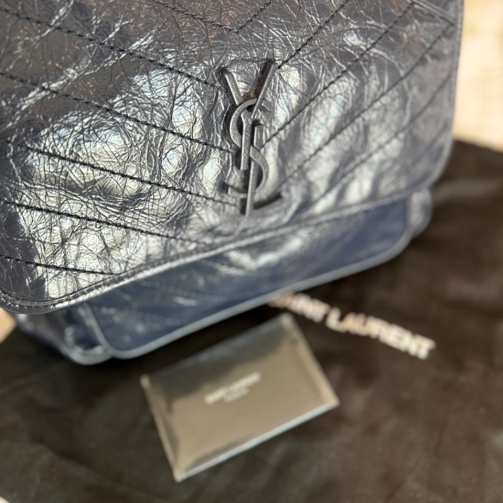 Saint Laurent Medium Niki Leather Shoulder Bag (BLUE)